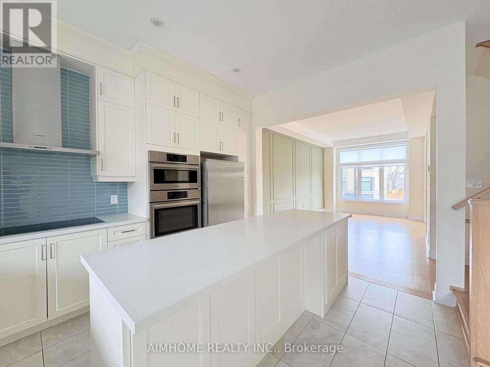 87 CARRVILLE WOODS CIRCLE Image 13