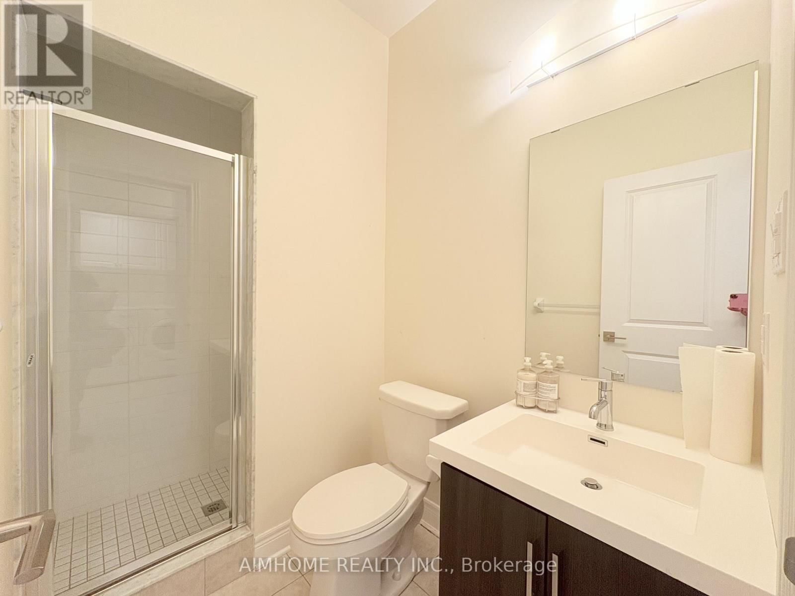 87 CARRVILLE WOODS CIRCLE Image 15