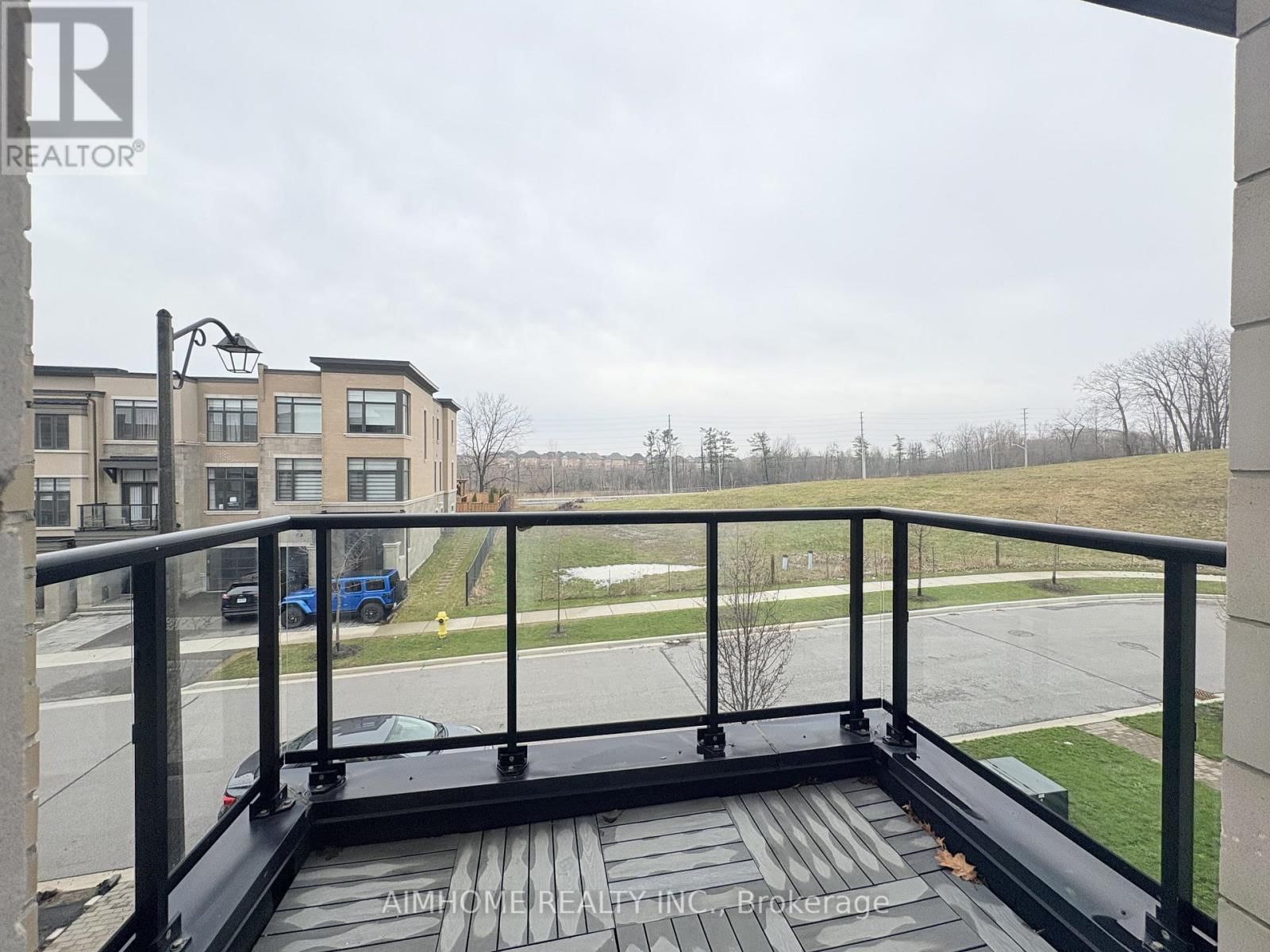 87 CARRVILLE WOODS CIRCLE Image 6