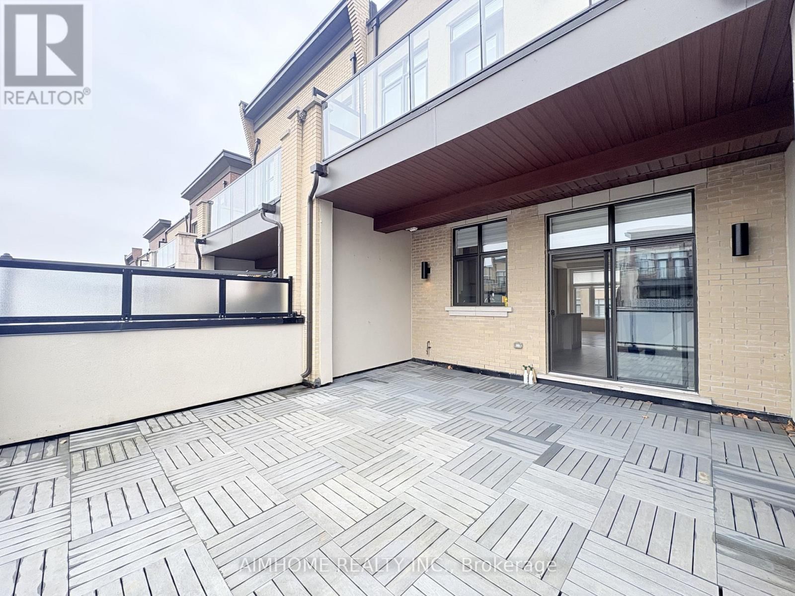 87 CARRVILLE WOODS CIRCLE Image 7