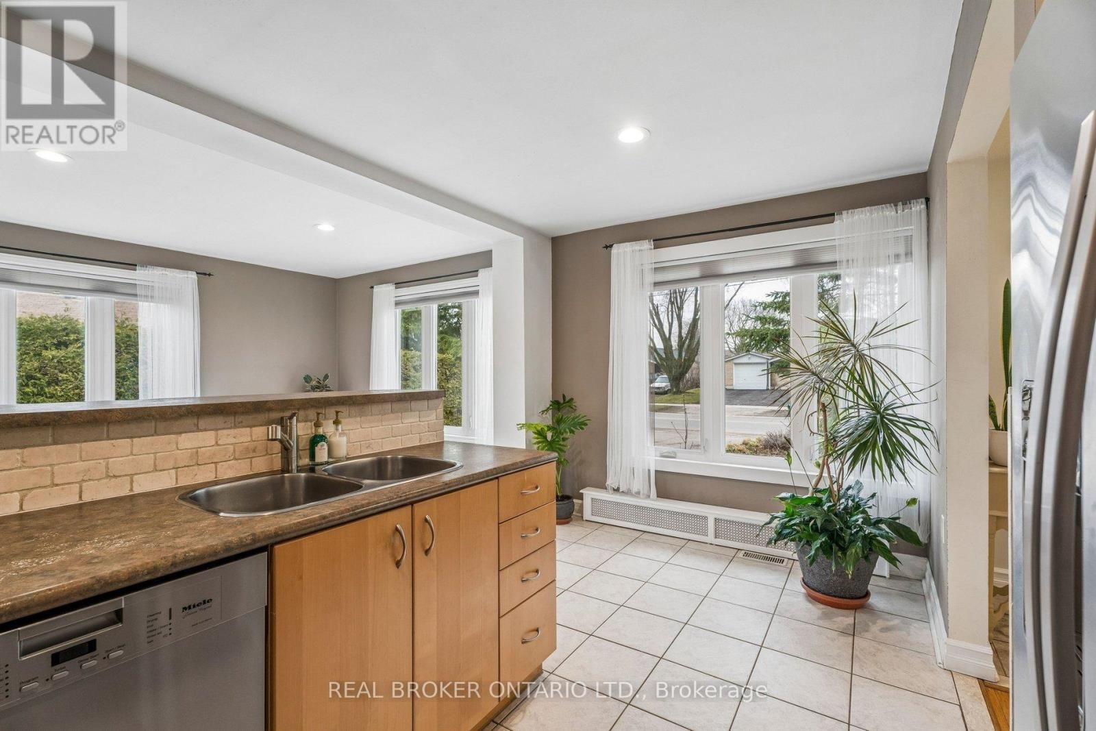 40 SEATON DRIVE Image 11