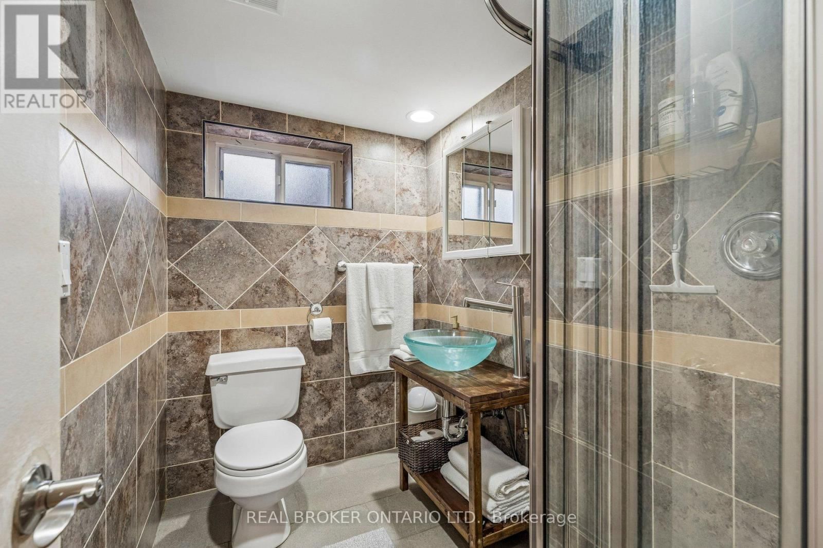 40 SEATON DRIVE Image 36