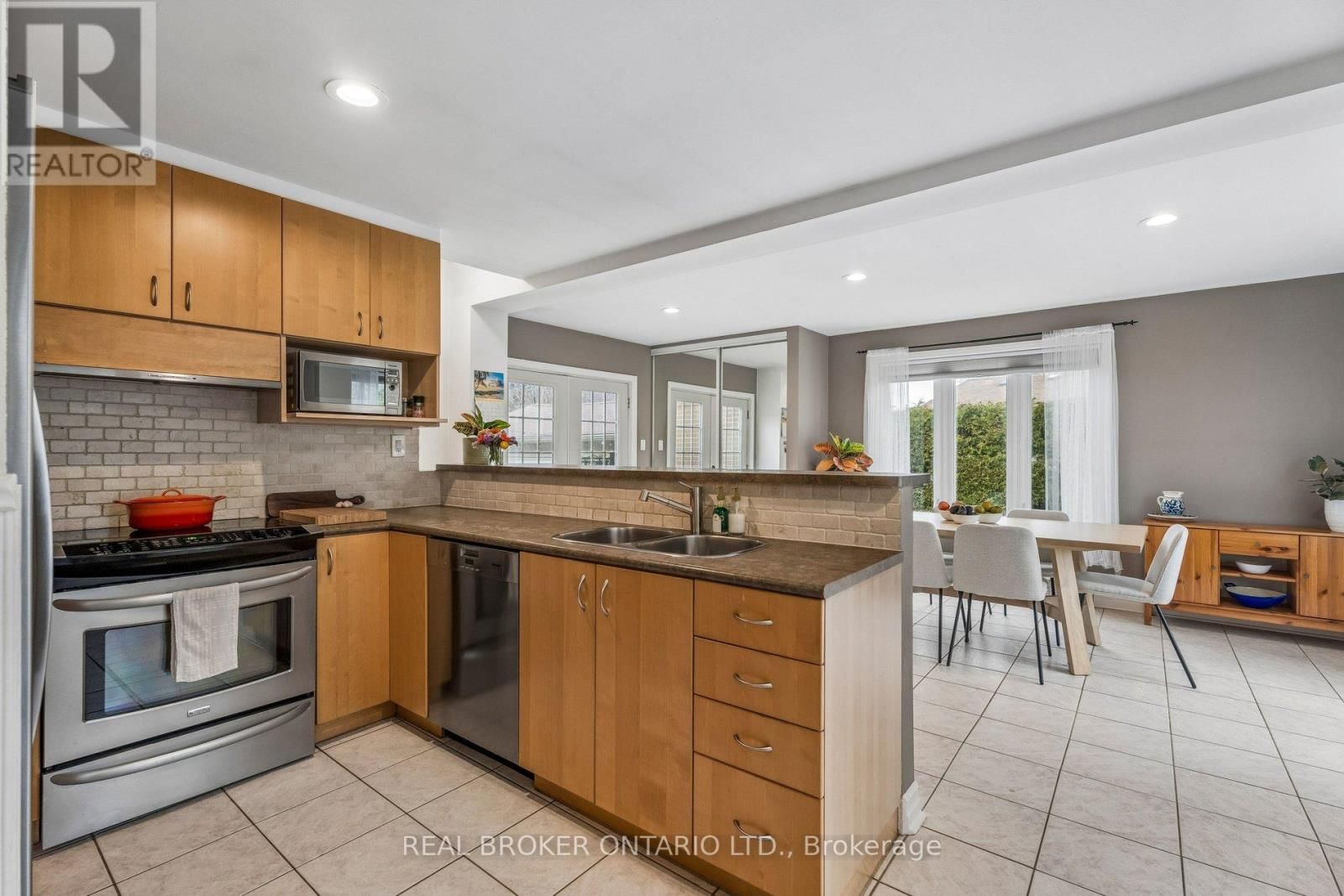 40 SEATON DRIVE Image 8