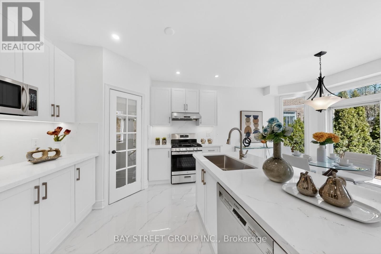 359 WORTHINGTON AVENUE Image 13