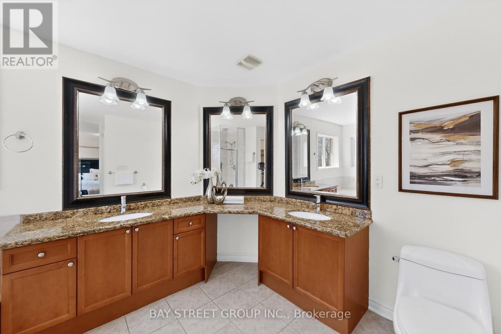 359 WORTHINGTON AVENUE Image 29