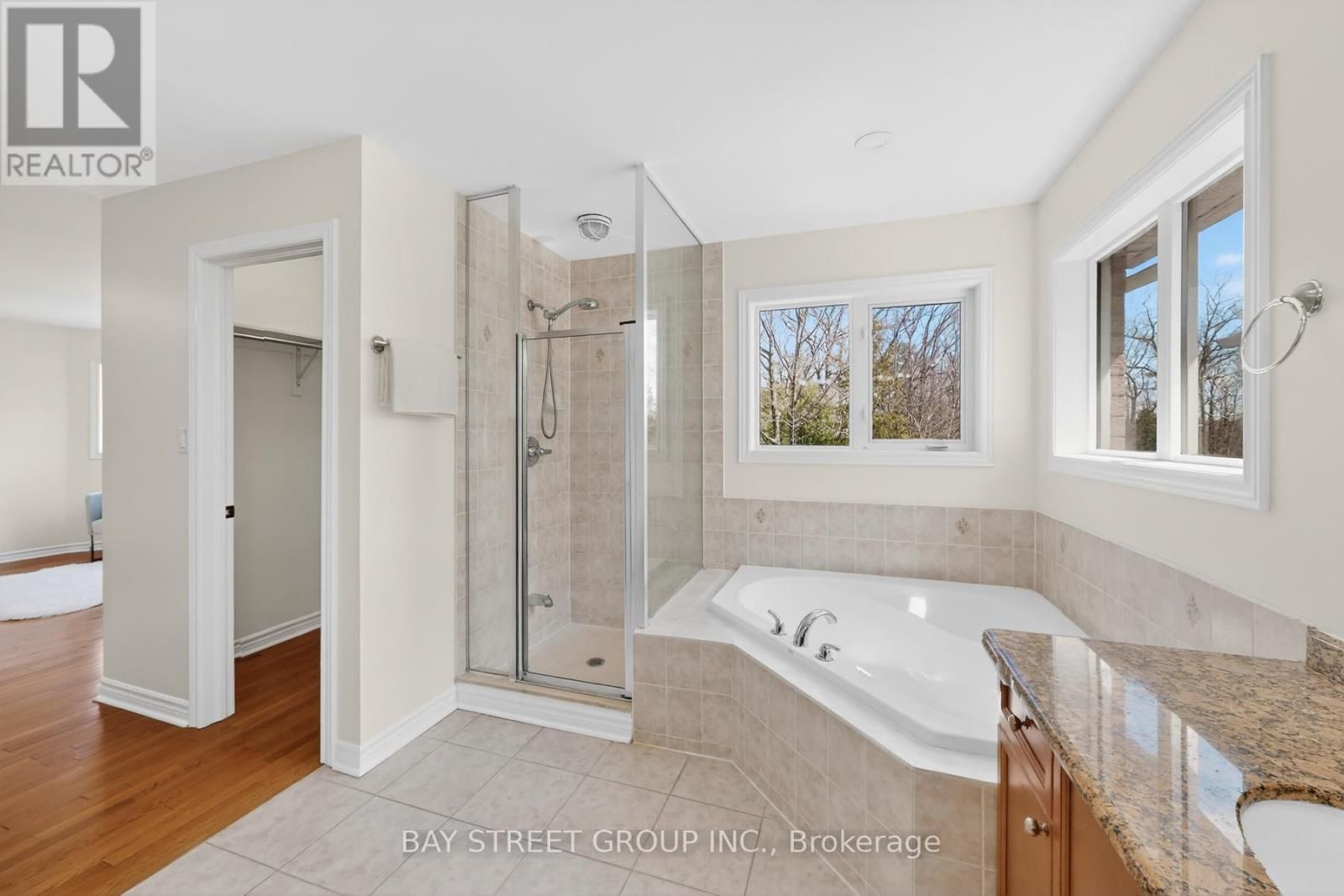 359 WORTHINGTON AVENUE Image 30