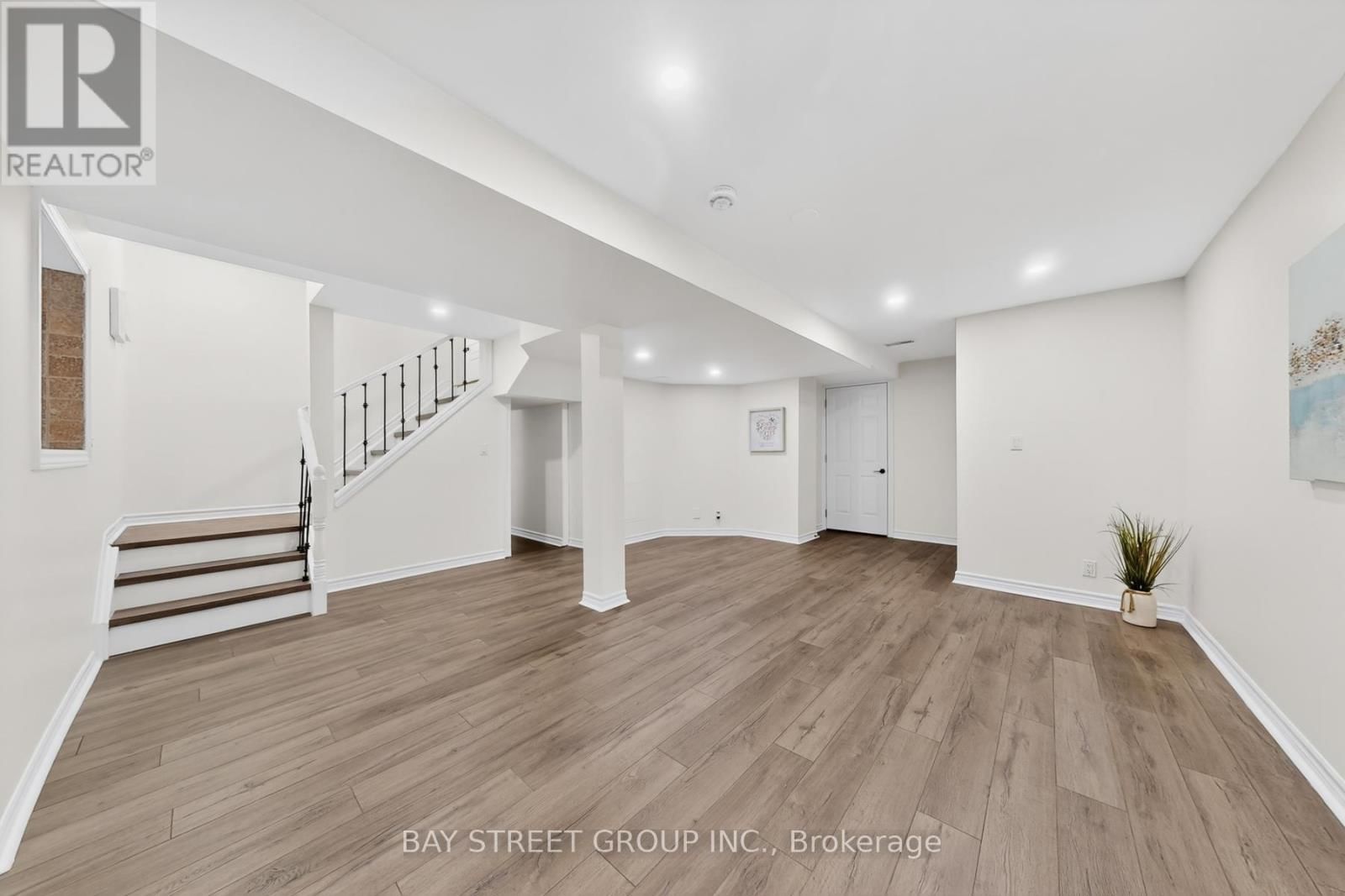 359 WORTHINGTON AVENUE Image 40