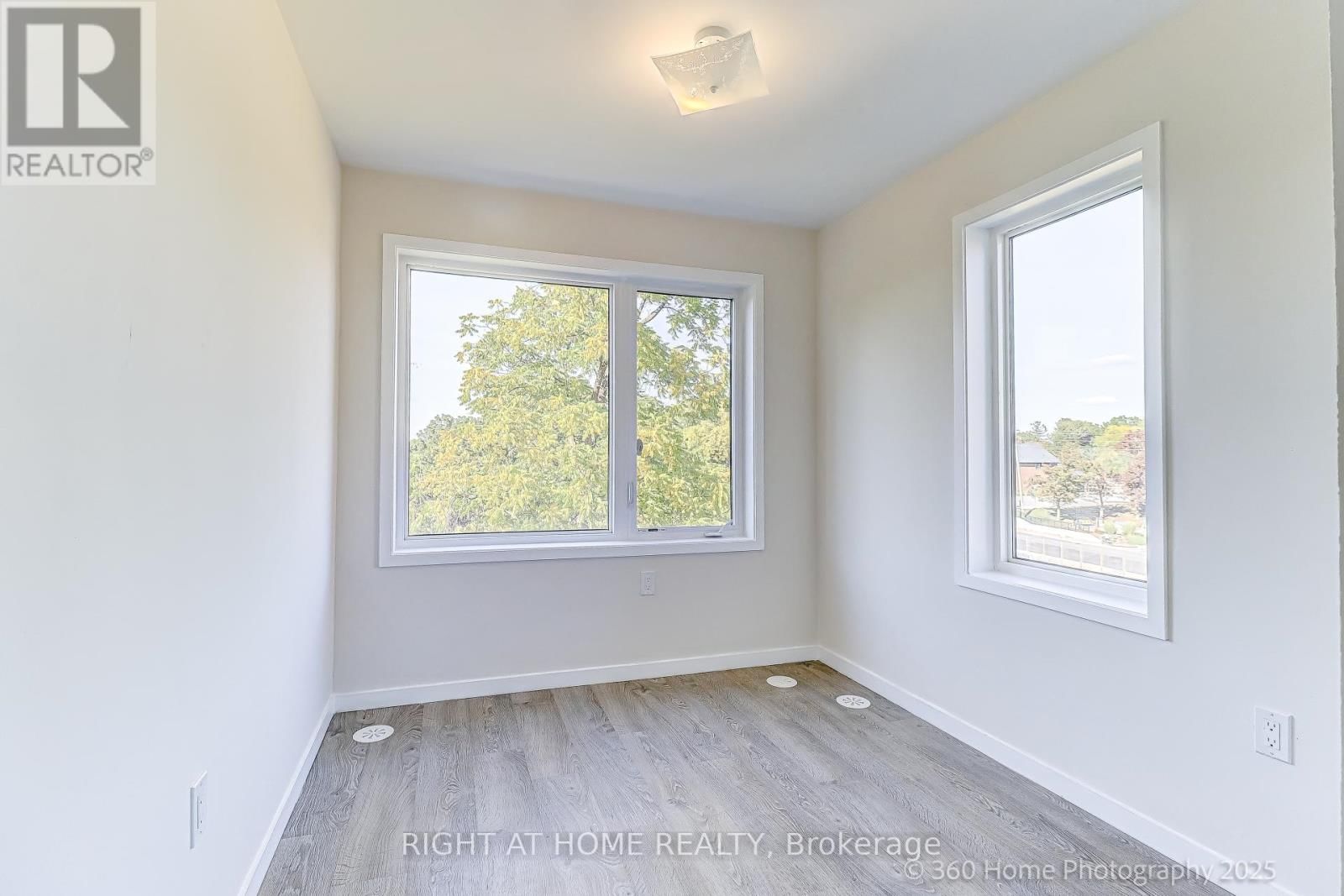 28 - 200 ALEX GARDNER CIRCLE Image 13