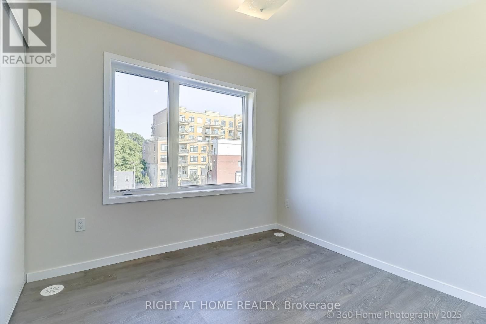 28 - 200 ALEX GARDNER CIRCLE Image 15