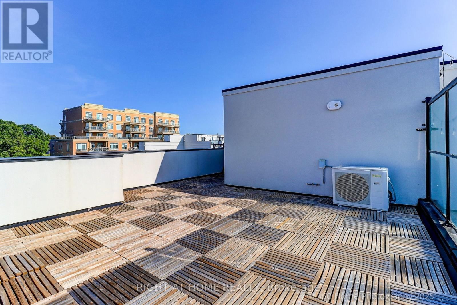 28 - 200 ALEX GARDNER CIRCLE Image 19