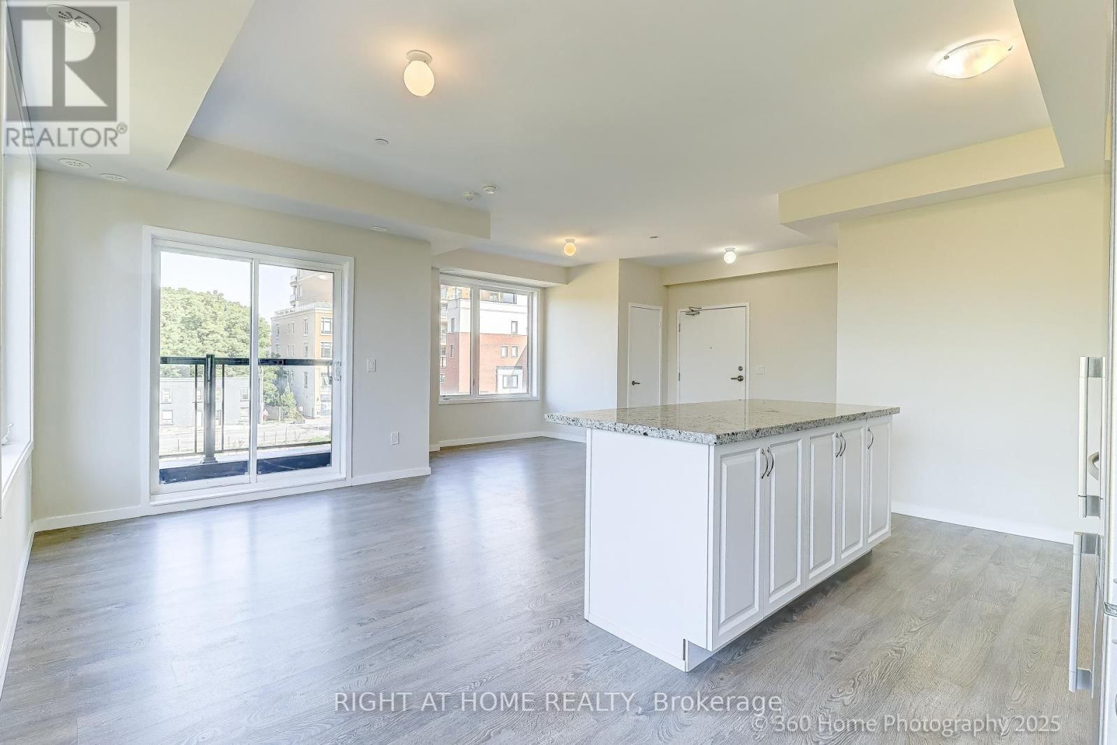 28 - 200 ALEX GARDNER CIRCLE Image 6