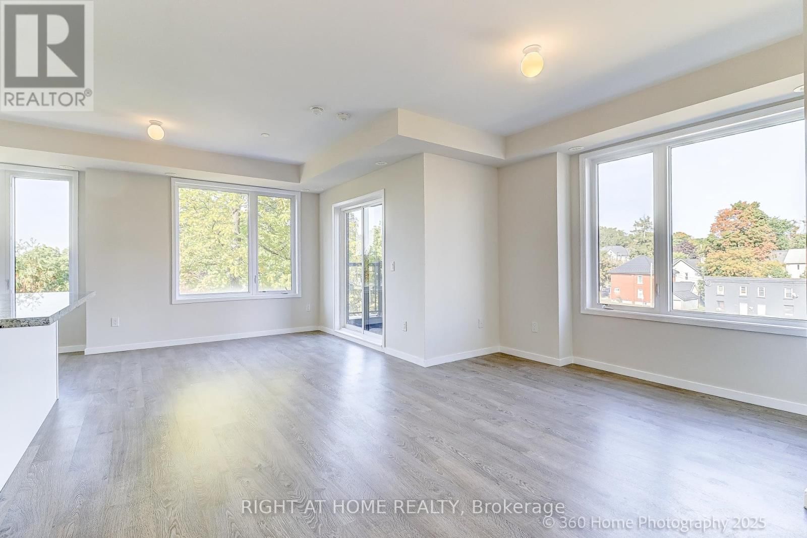 28 - 200 ALEX GARDNER CIRCLE Image 8