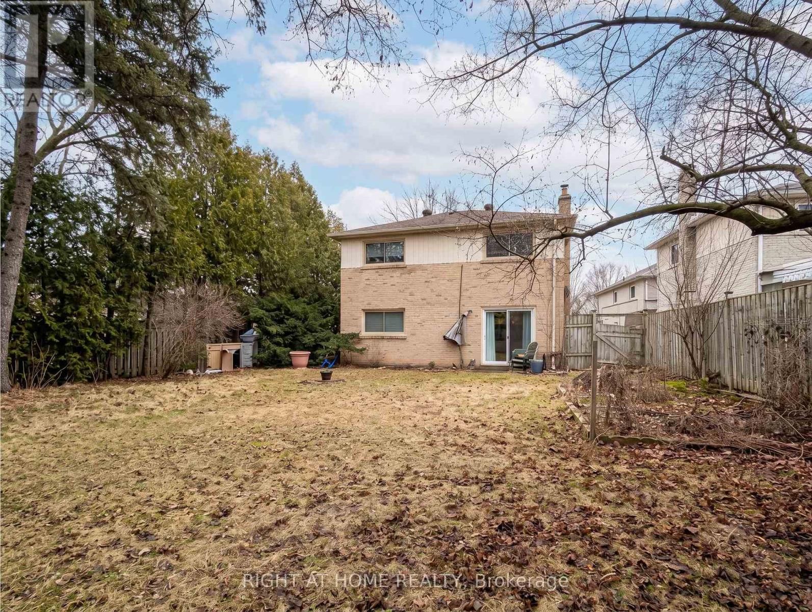 505 LONDON ROAD Image 23