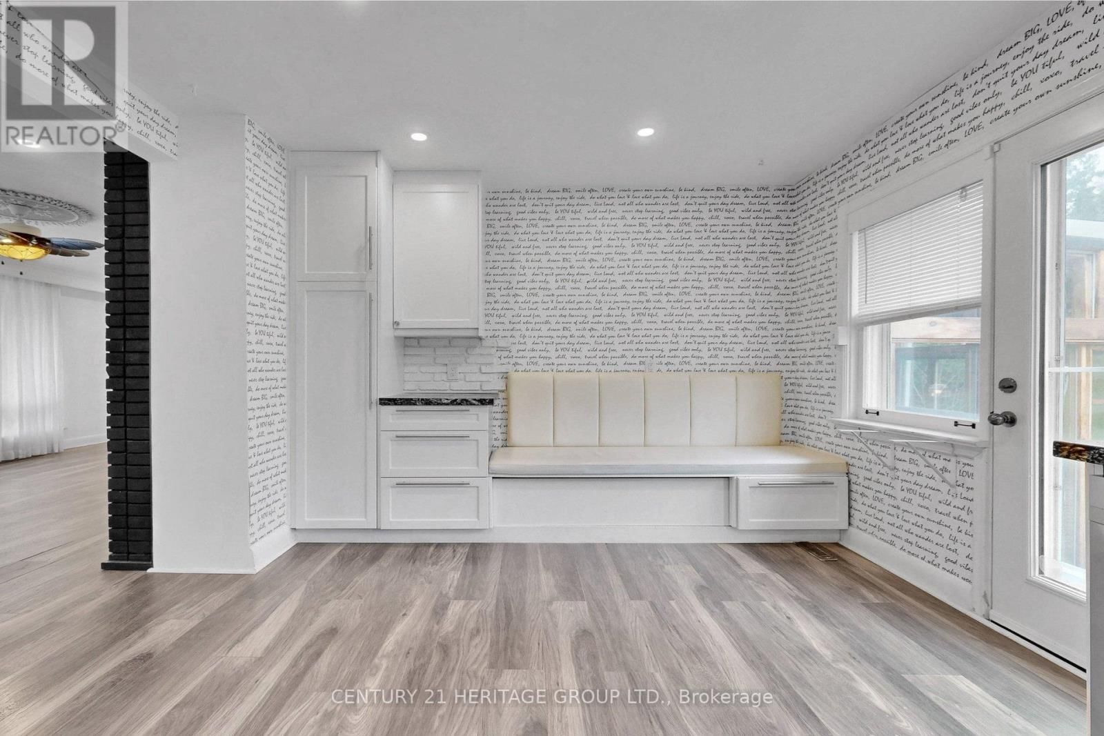 19 OAKBANK ROAD Image 16