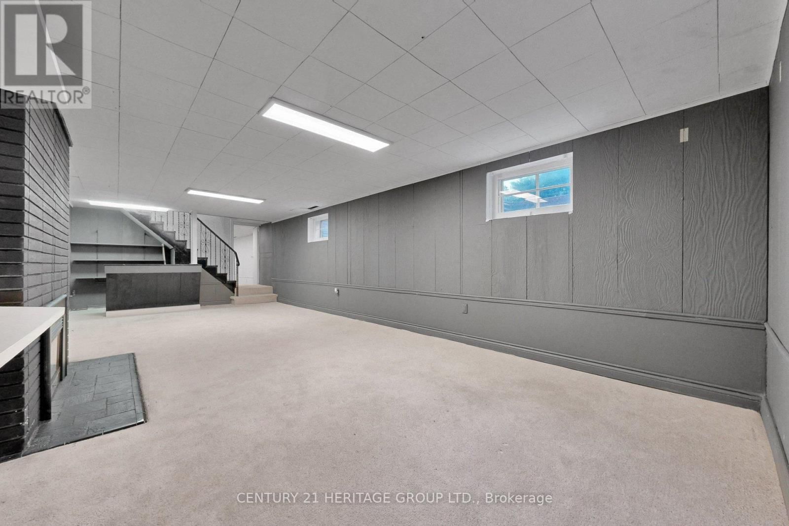 19 OAKBANK ROAD Image 29