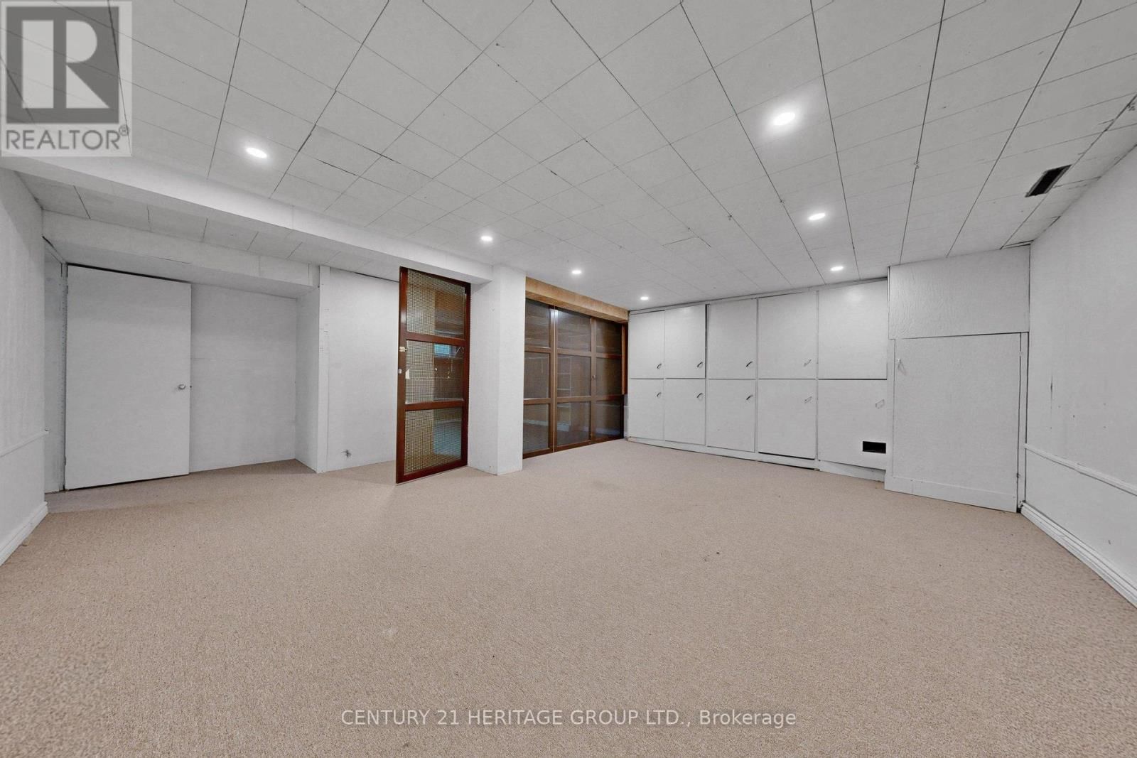 19 OAKBANK ROAD Image 30