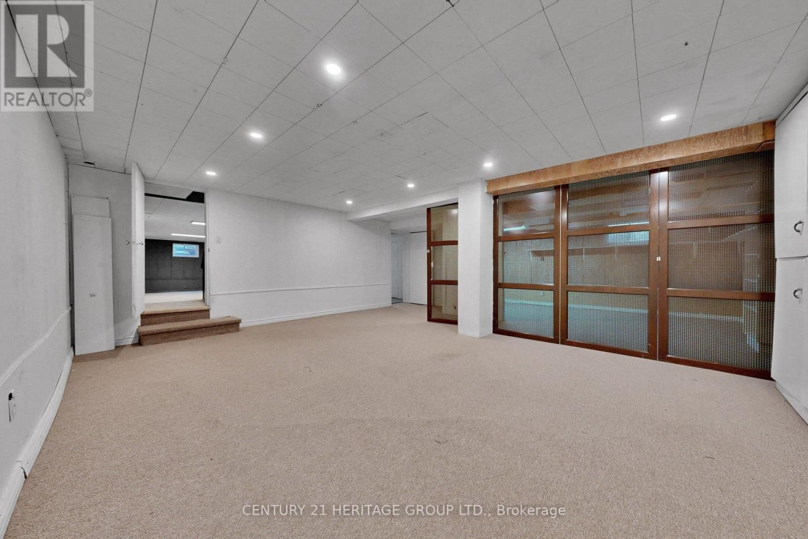 19 OAKBANK ROAD Image 31