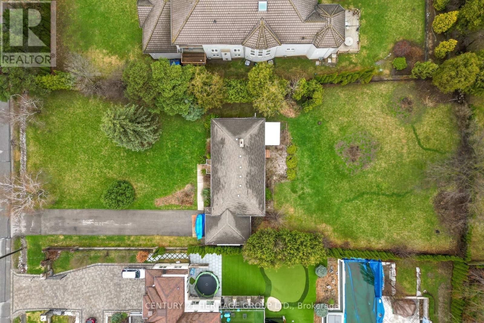 19 OAKBANK ROAD Image 40