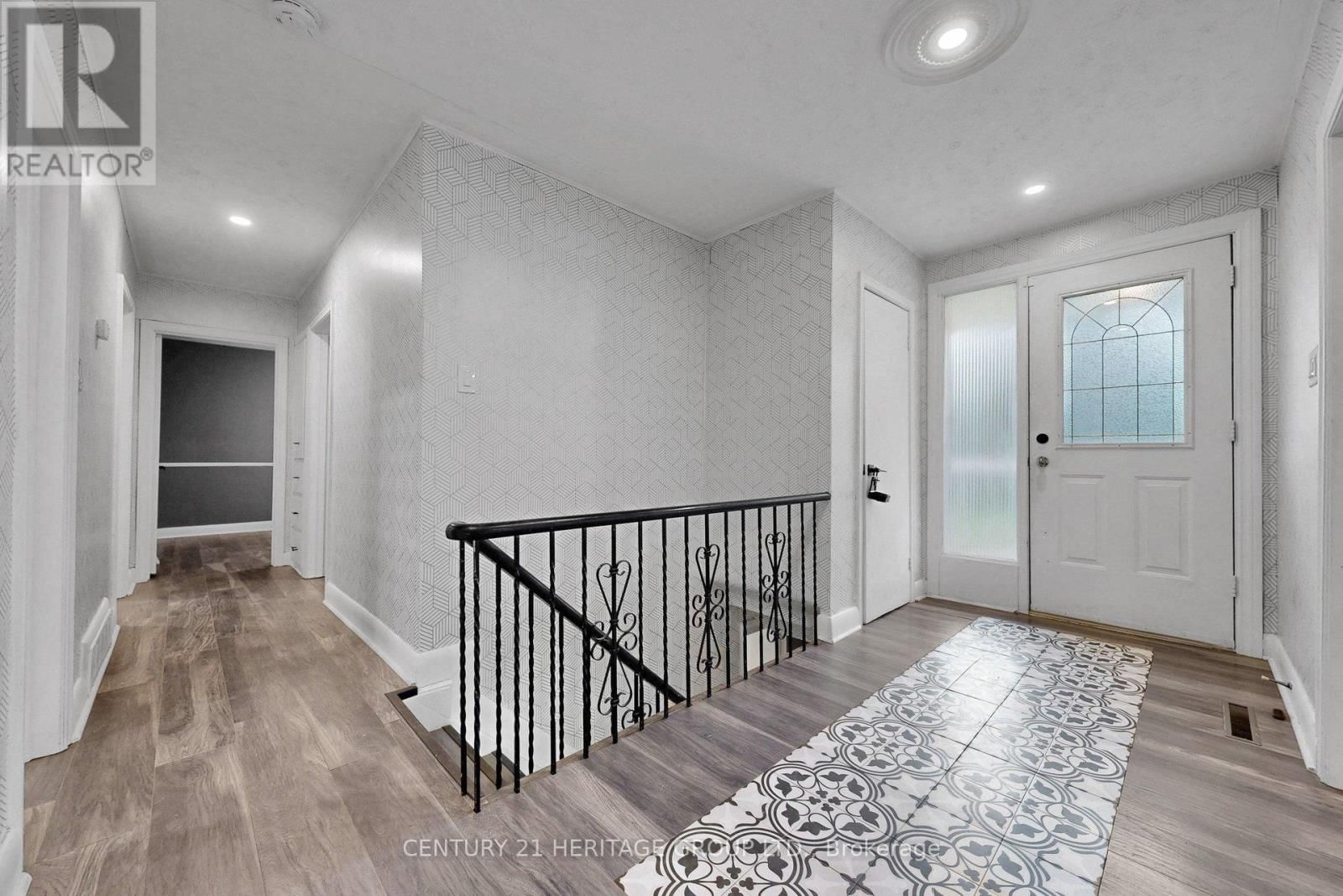 19 OAKBANK ROAD Image 7