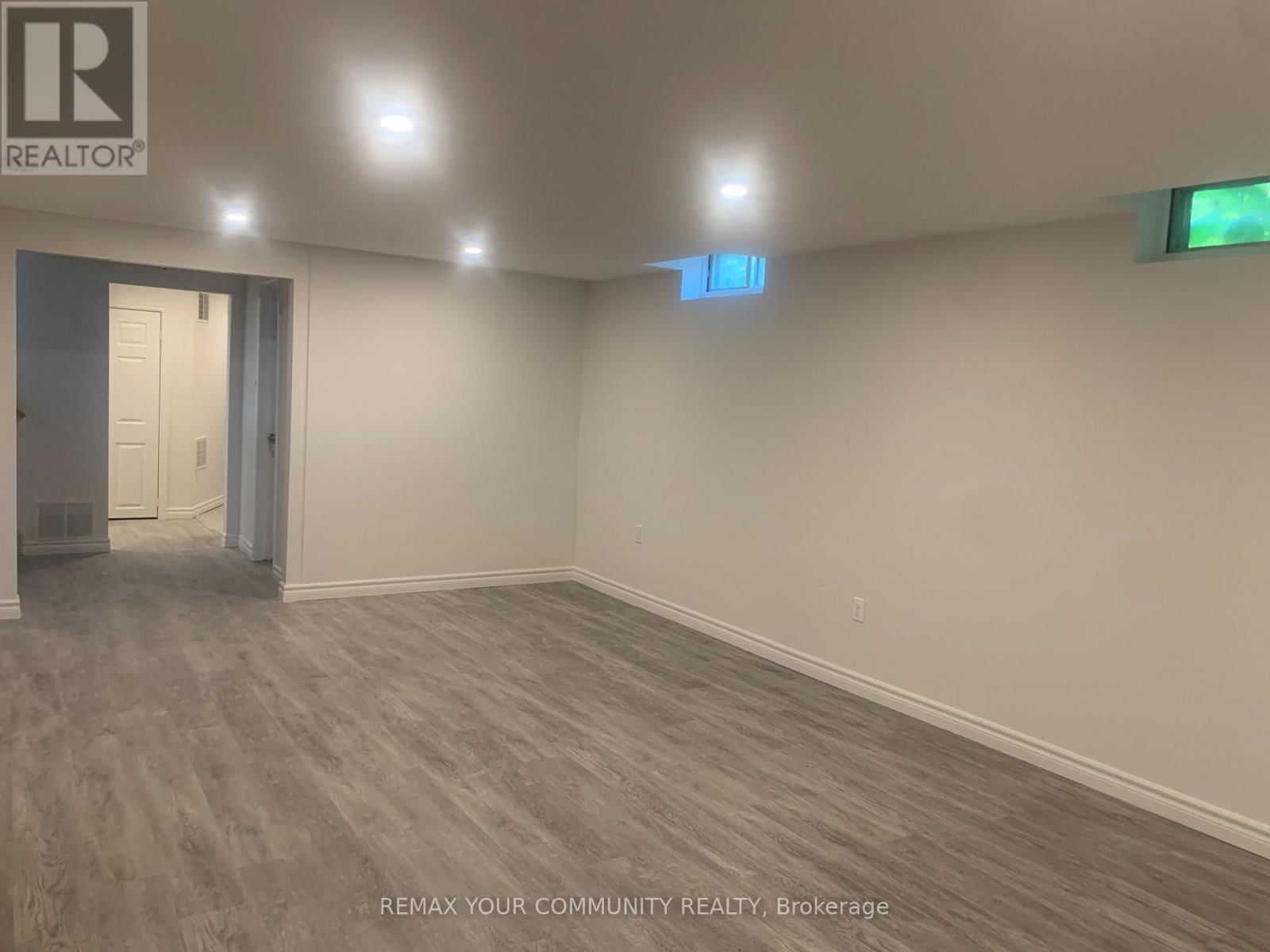 Basement - 371 SELBY CRESCENT Image 7
