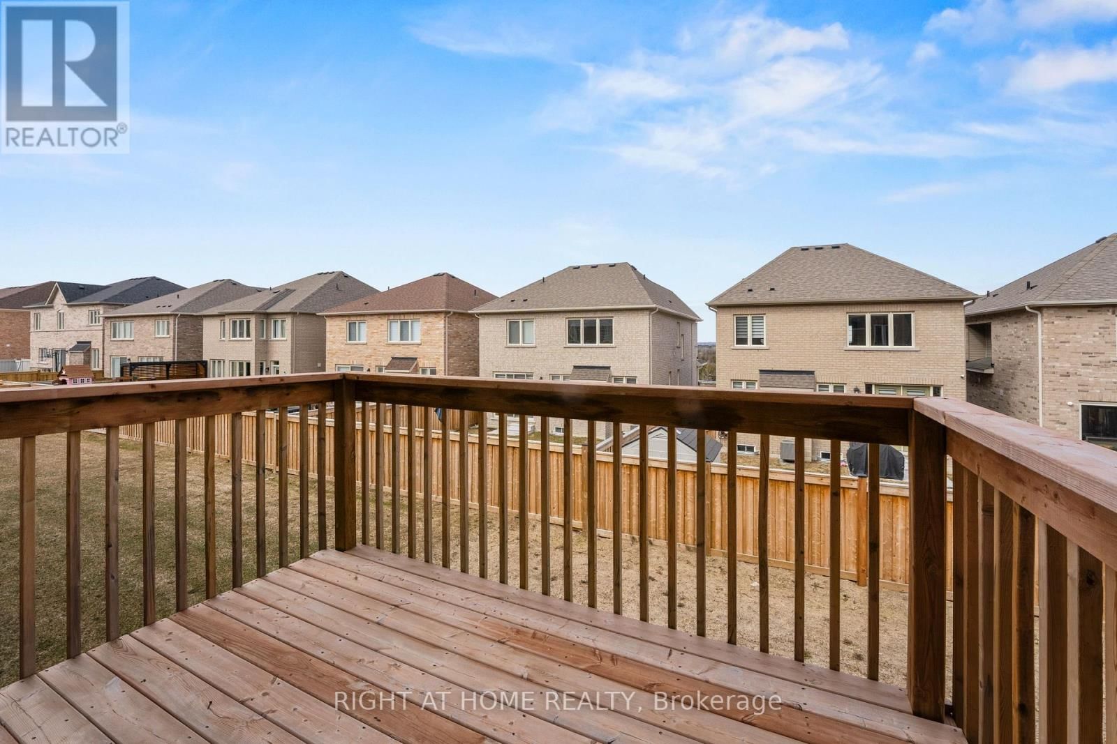 92 CARRIAGE SHOP BEND Image 17