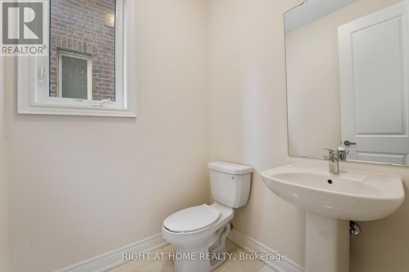 92 CARRIAGE SHOP BEND Image 7