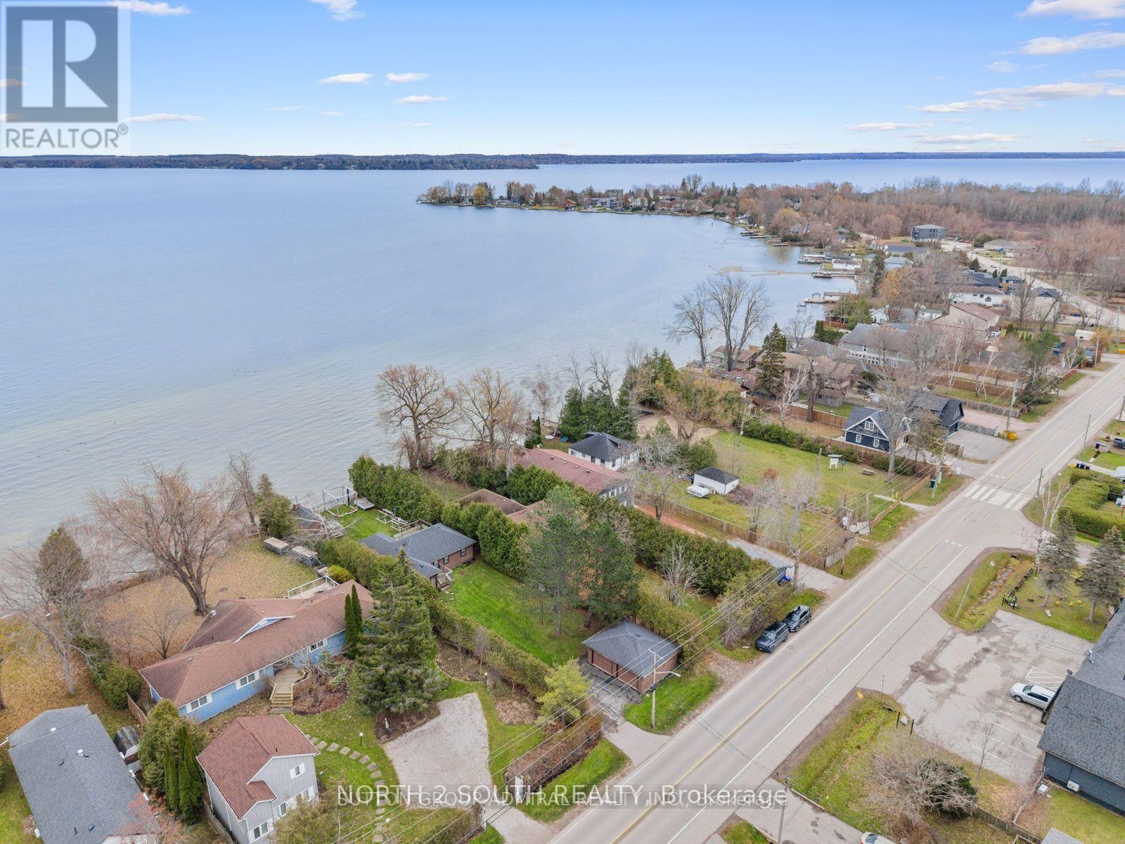 1273 MAPLE ROAD Image 30