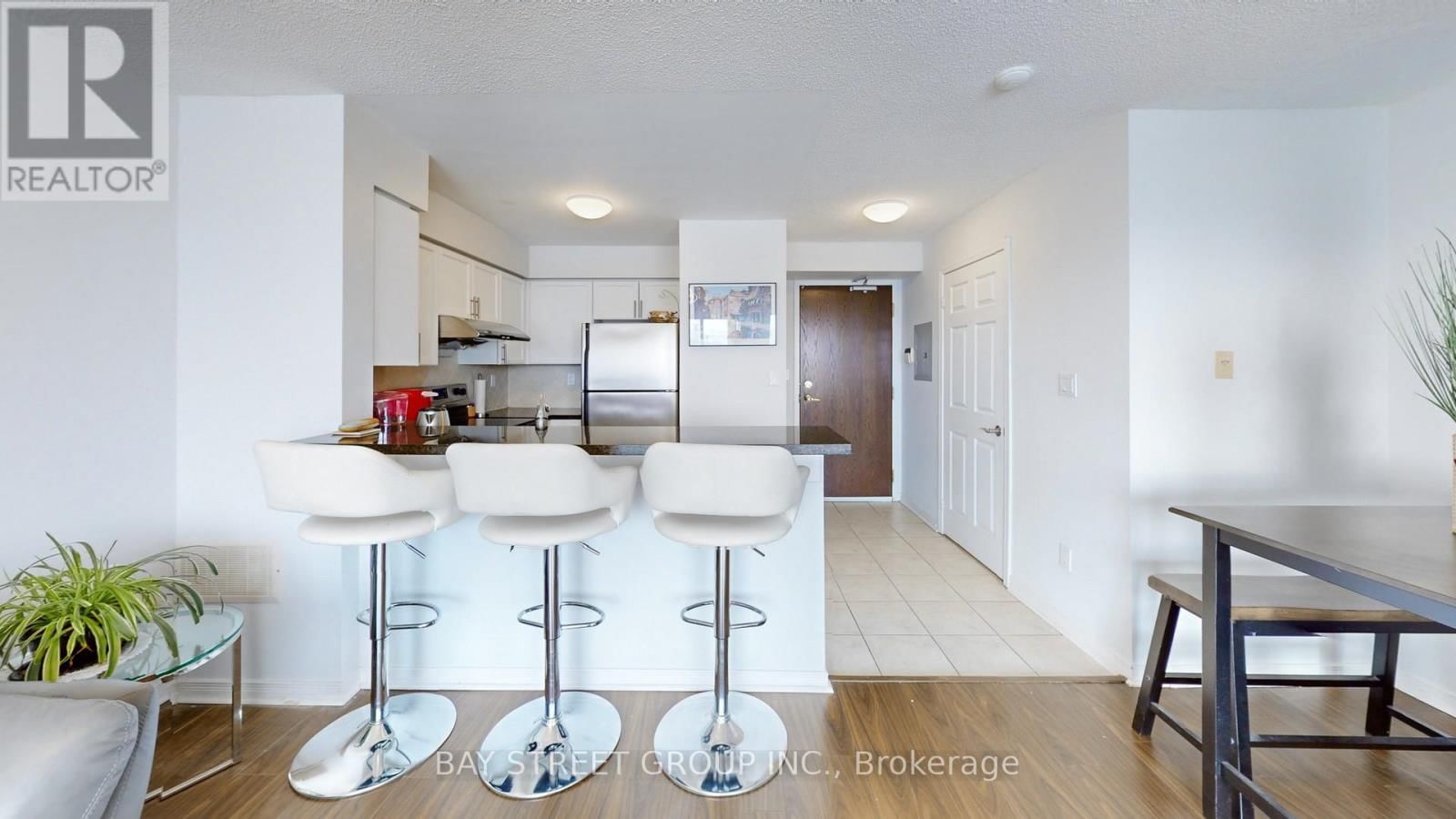 LPH19 - 39 ONEIDA CRESCENT Image 11