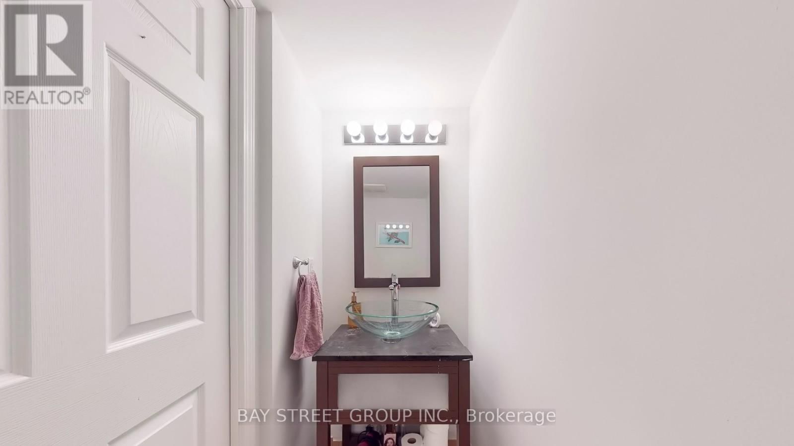 LPH19 - 39 ONEIDA CRESCENT Image 18