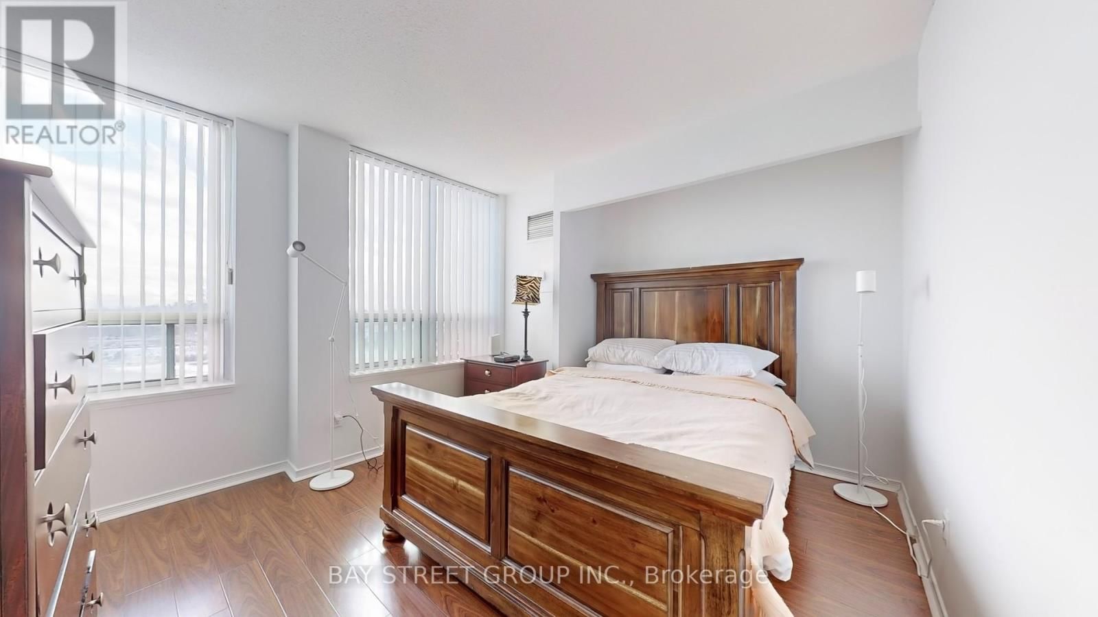 LPH19 - 39 ONEIDA CRESCENT Image 20