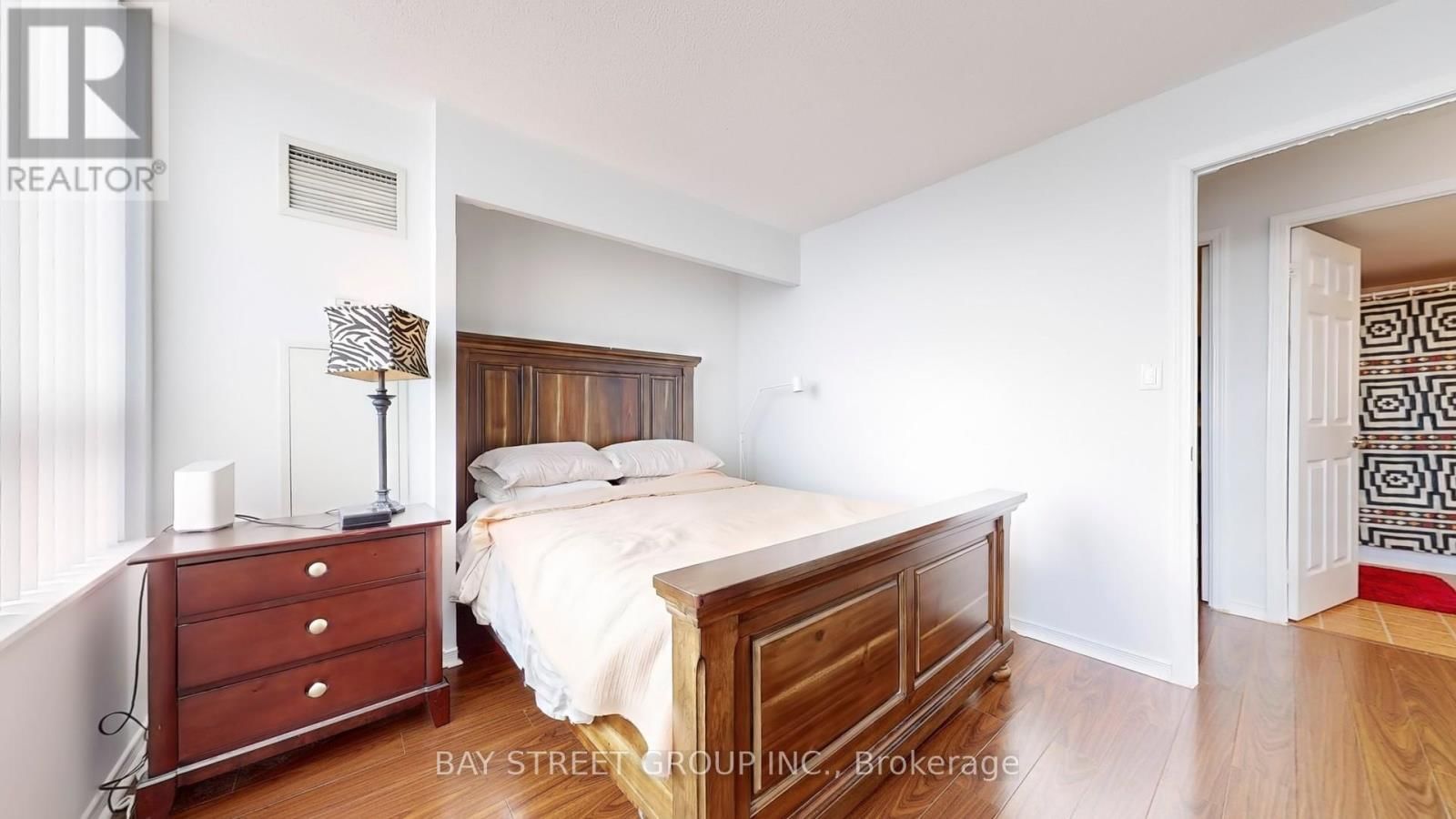 LPH19 - 39 ONEIDA CRESCENT Image 21