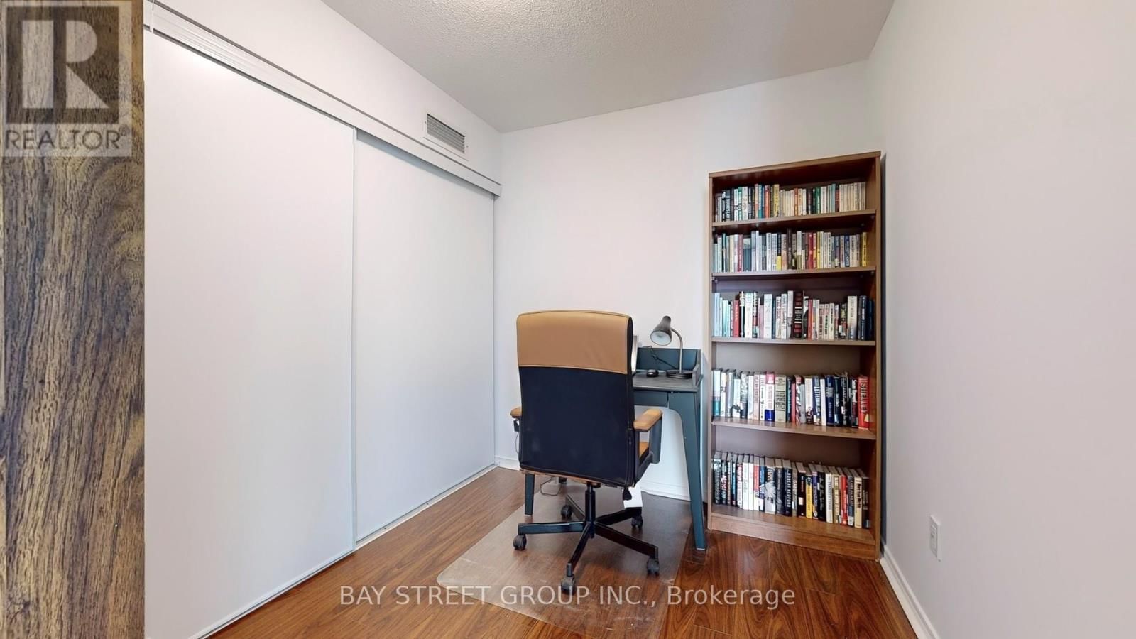 LPH19 - 39 ONEIDA CRESCENT Image 24