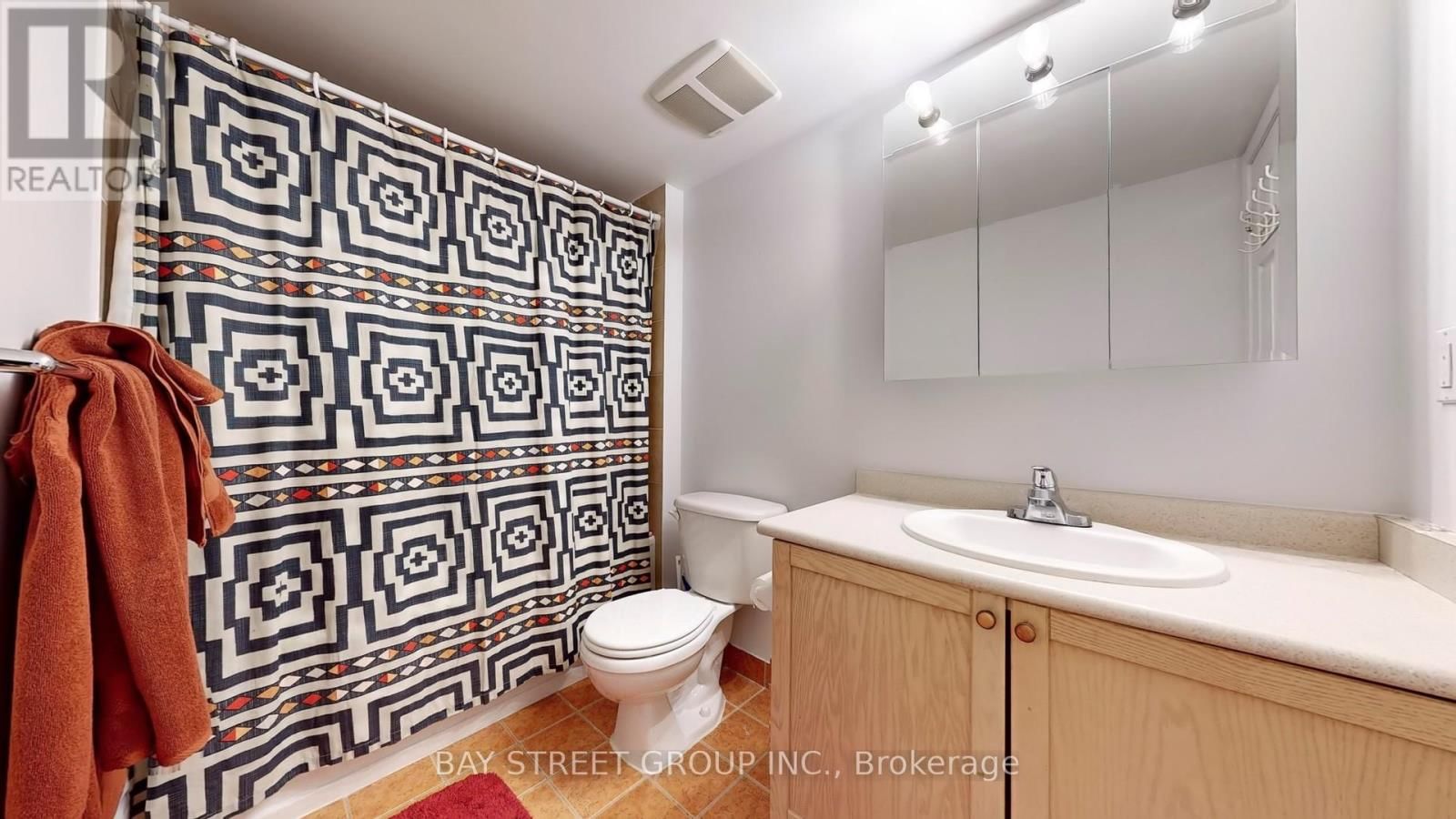 LPH19 - 39 ONEIDA CRESCENT Image 27