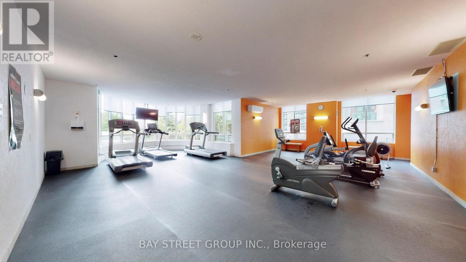 LPH19 - 39 ONEIDA CRESCENT Image 31