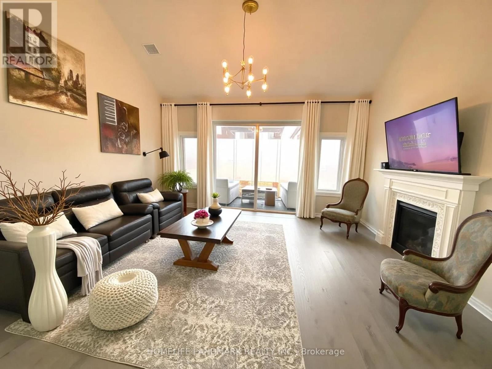 1486 BRODERICK STREET Image 6