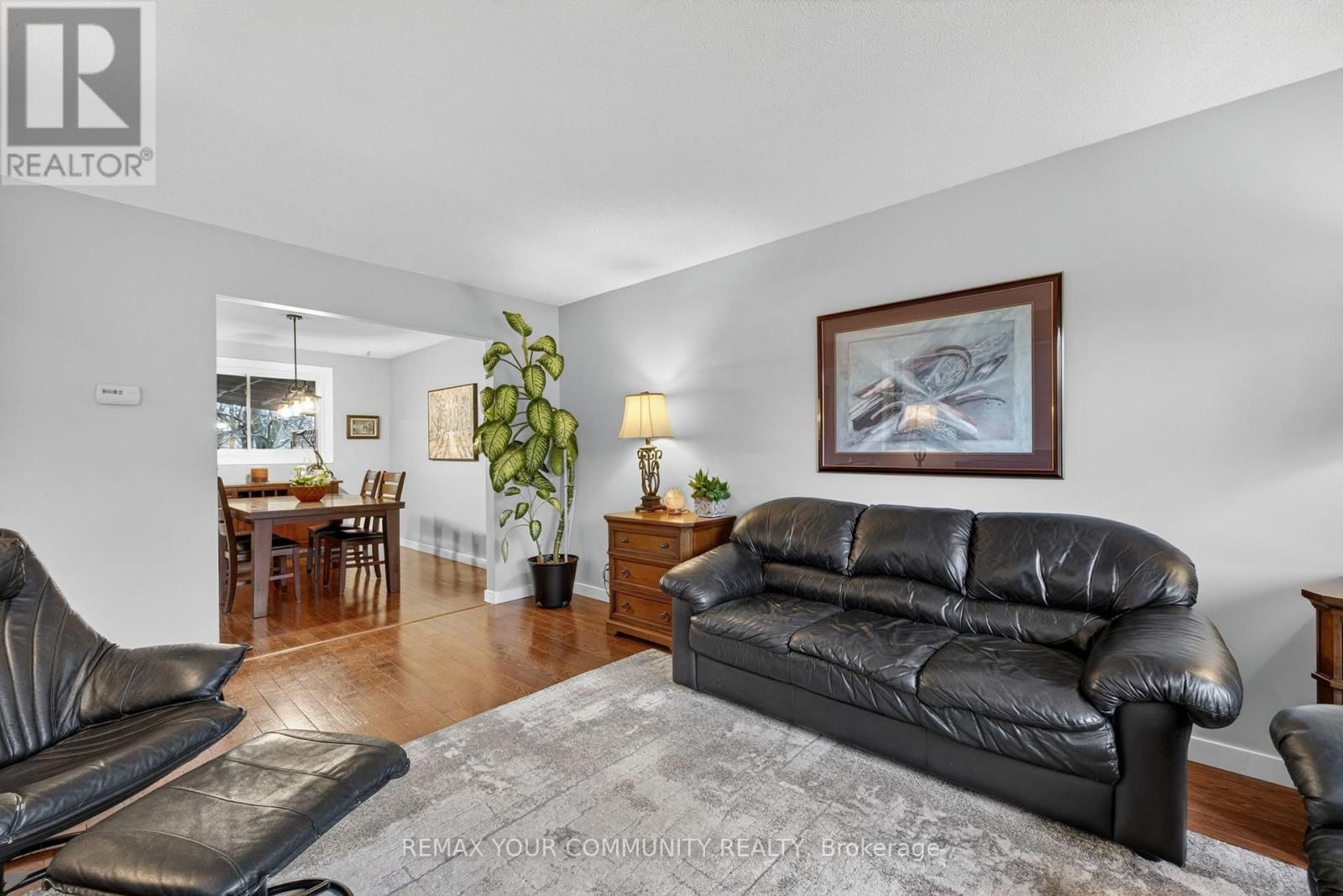 81 CROWN CRESCENT Image 9