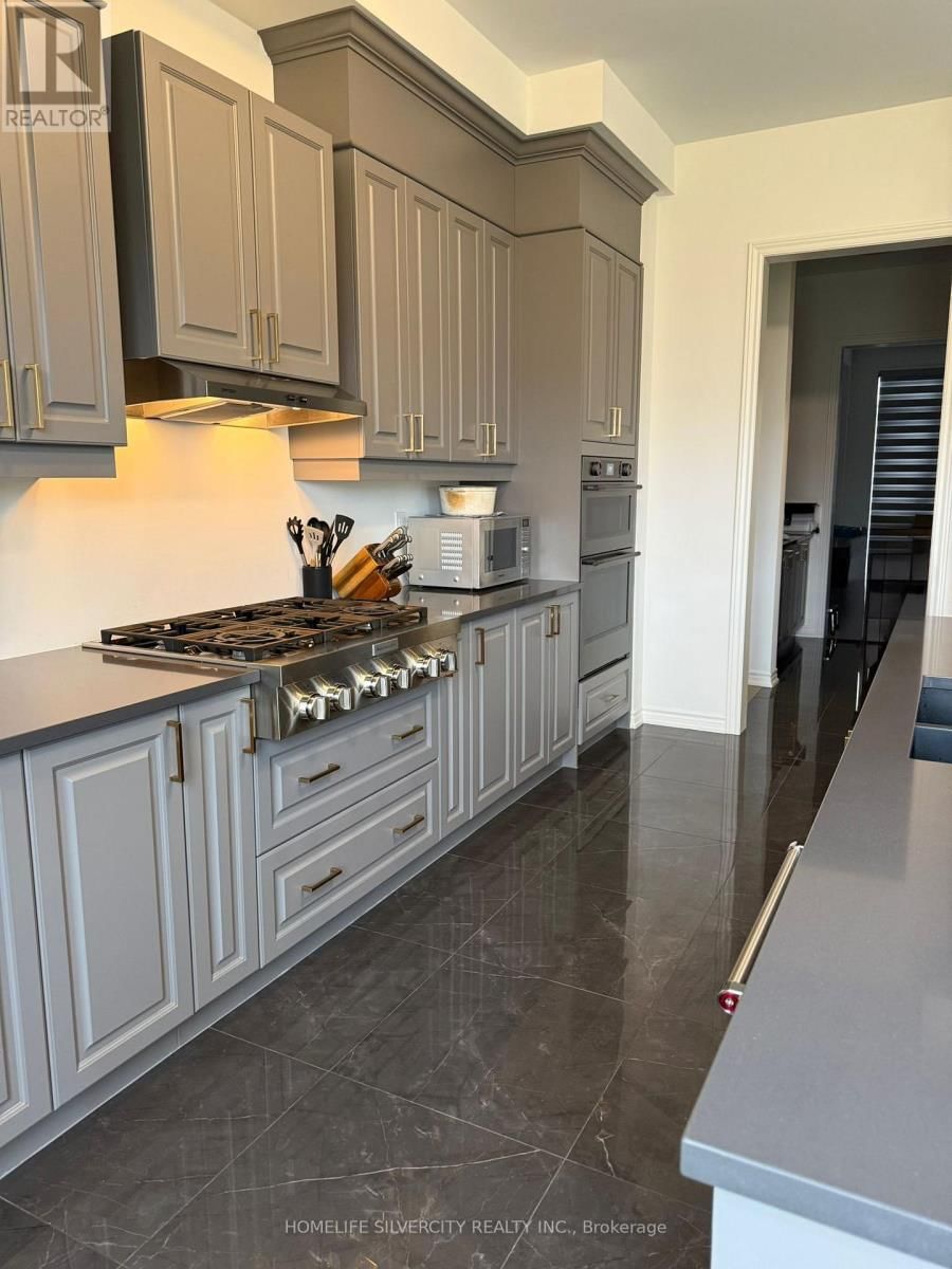 23 MARIGOLD BOULEVARD EAST Image 5