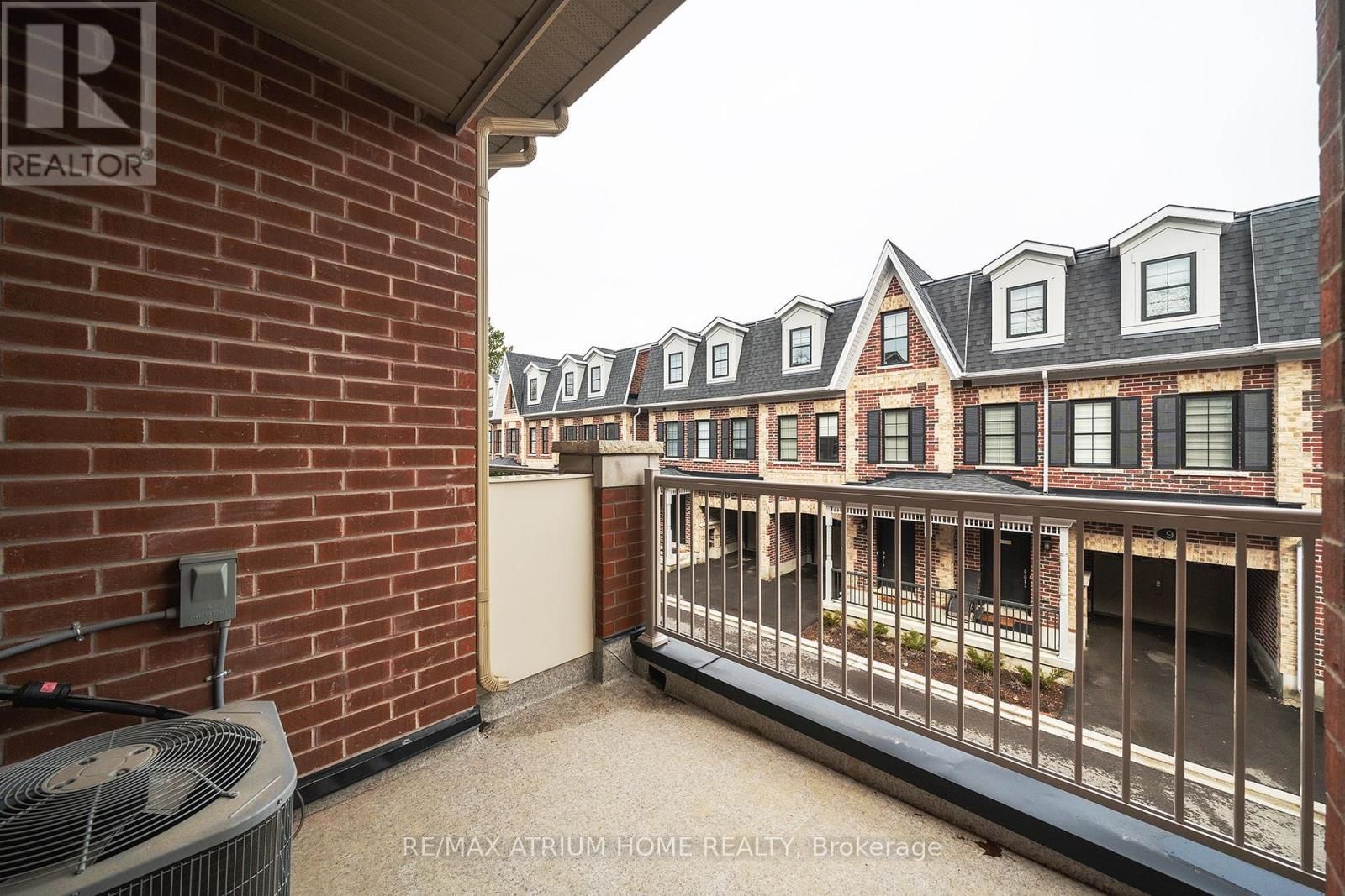 9797 KEELE STREET Image 19