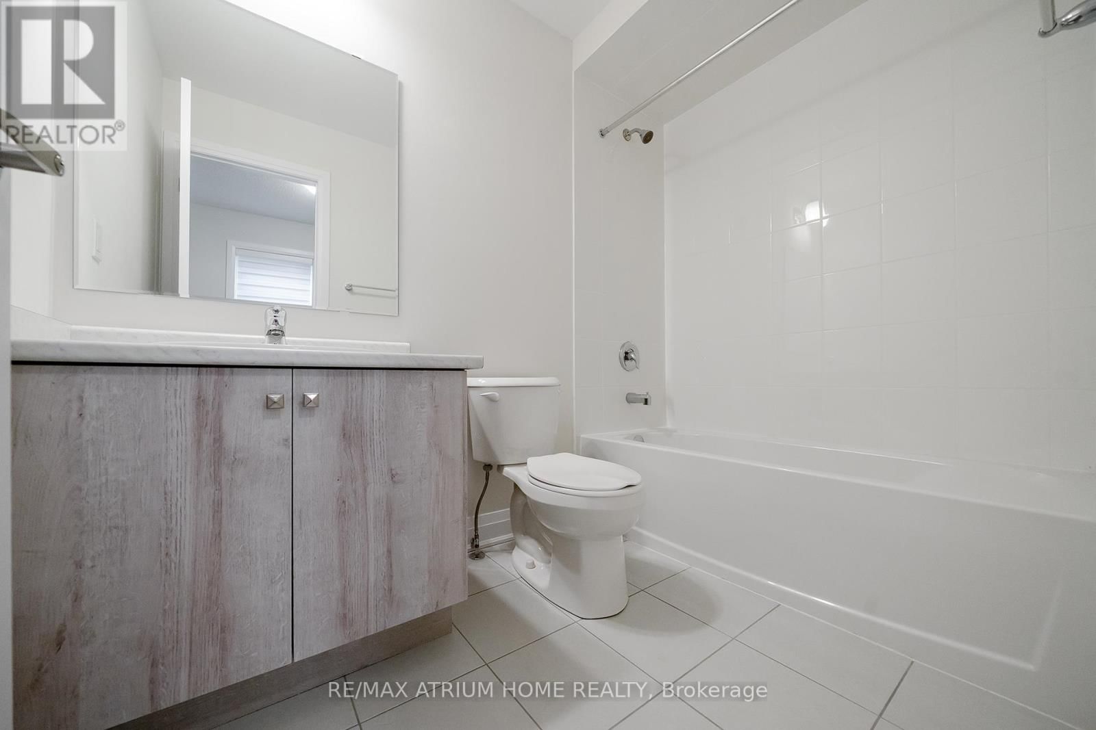 9797 KEELE STREET Image 31