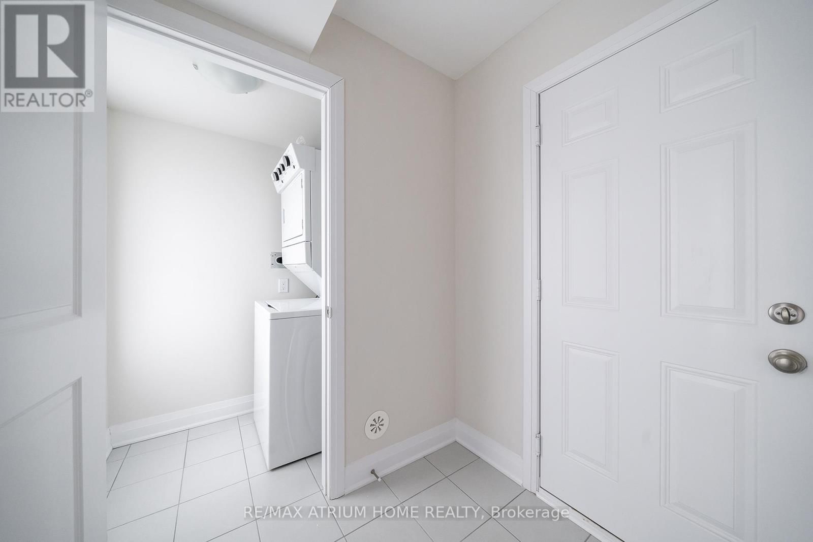 9797 KEELE STREET Image 8