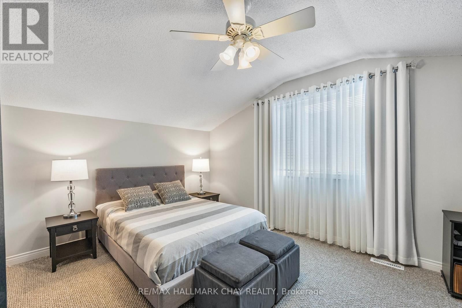 1 FORTUNA CIRCLE Image 16