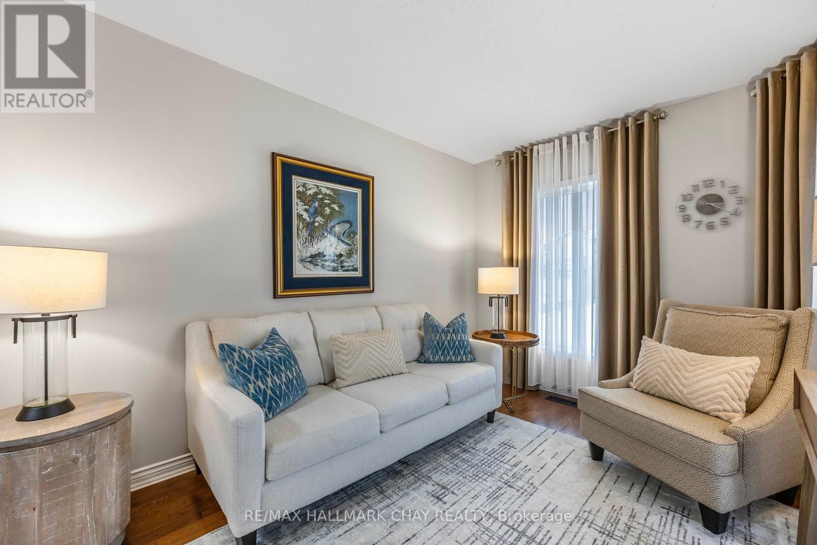 1 FORTUNA CIRCLE Image 20