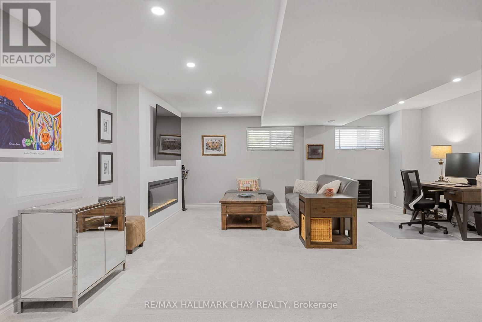 1 FORTUNA CIRCLE Image 23