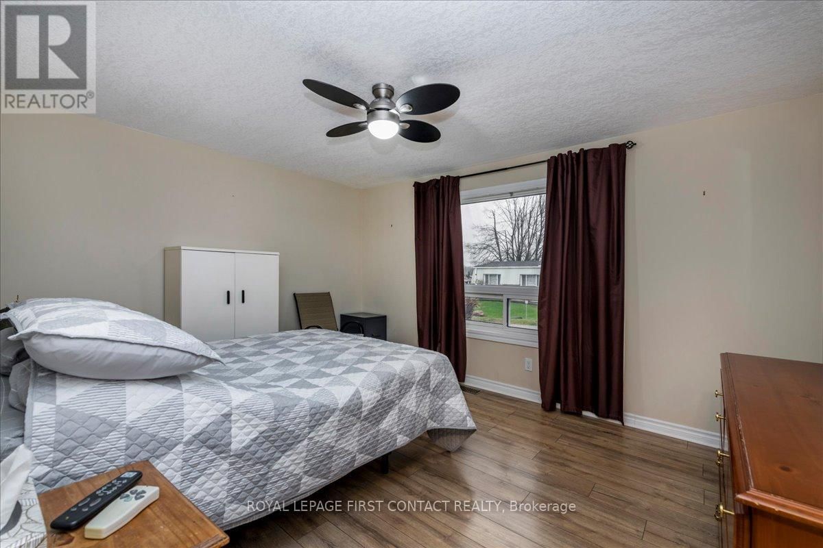 50 LINDEN LANE Image 17