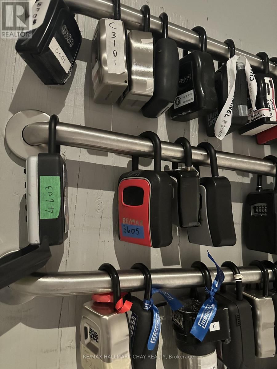 3605 - 8 INTERCHANGE WAY Image 10