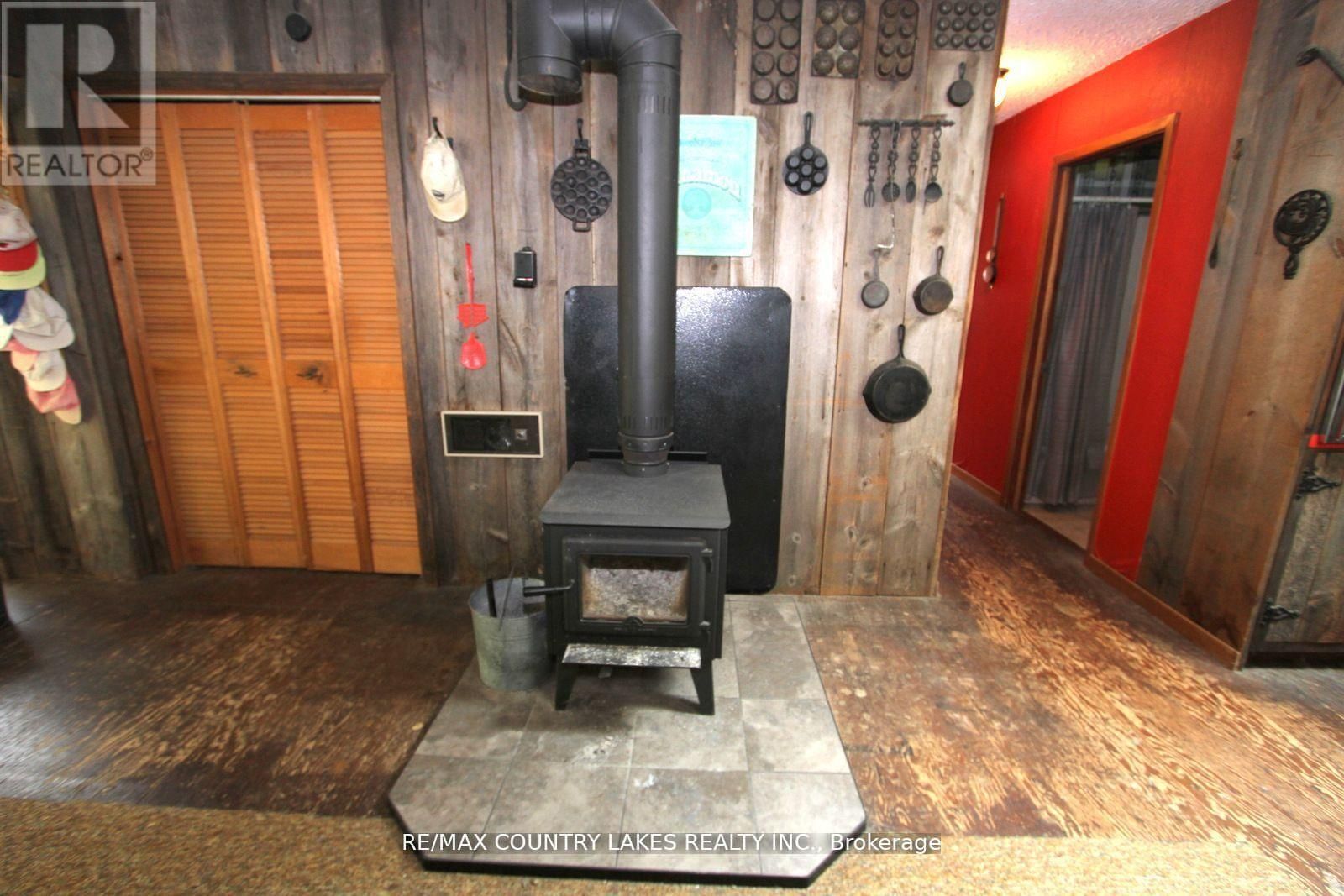 B40440 SHORE ROAD Image 16