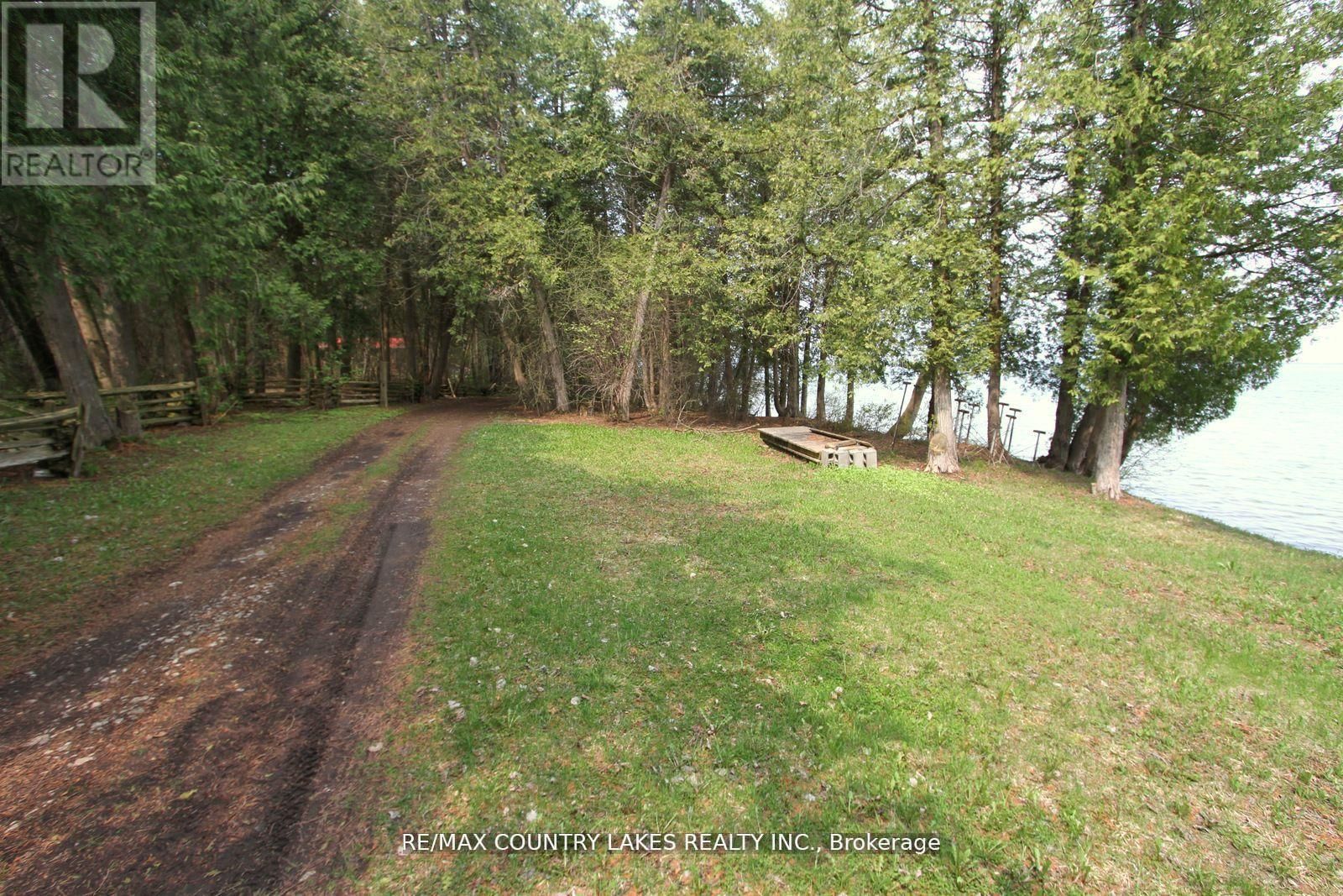 B40440 SHORE ROAD Image 32