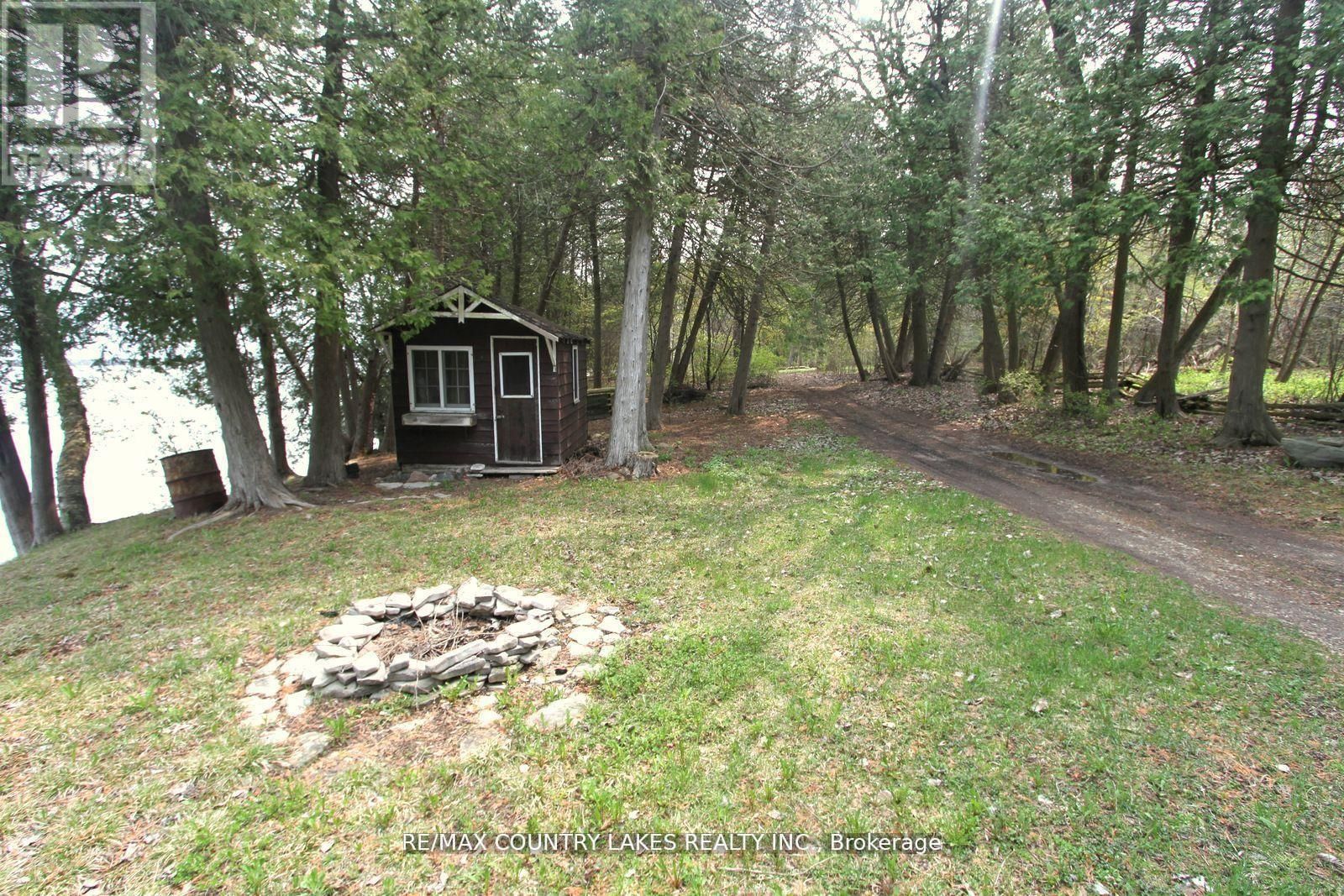 B40440 SHORE ROAD Image 33