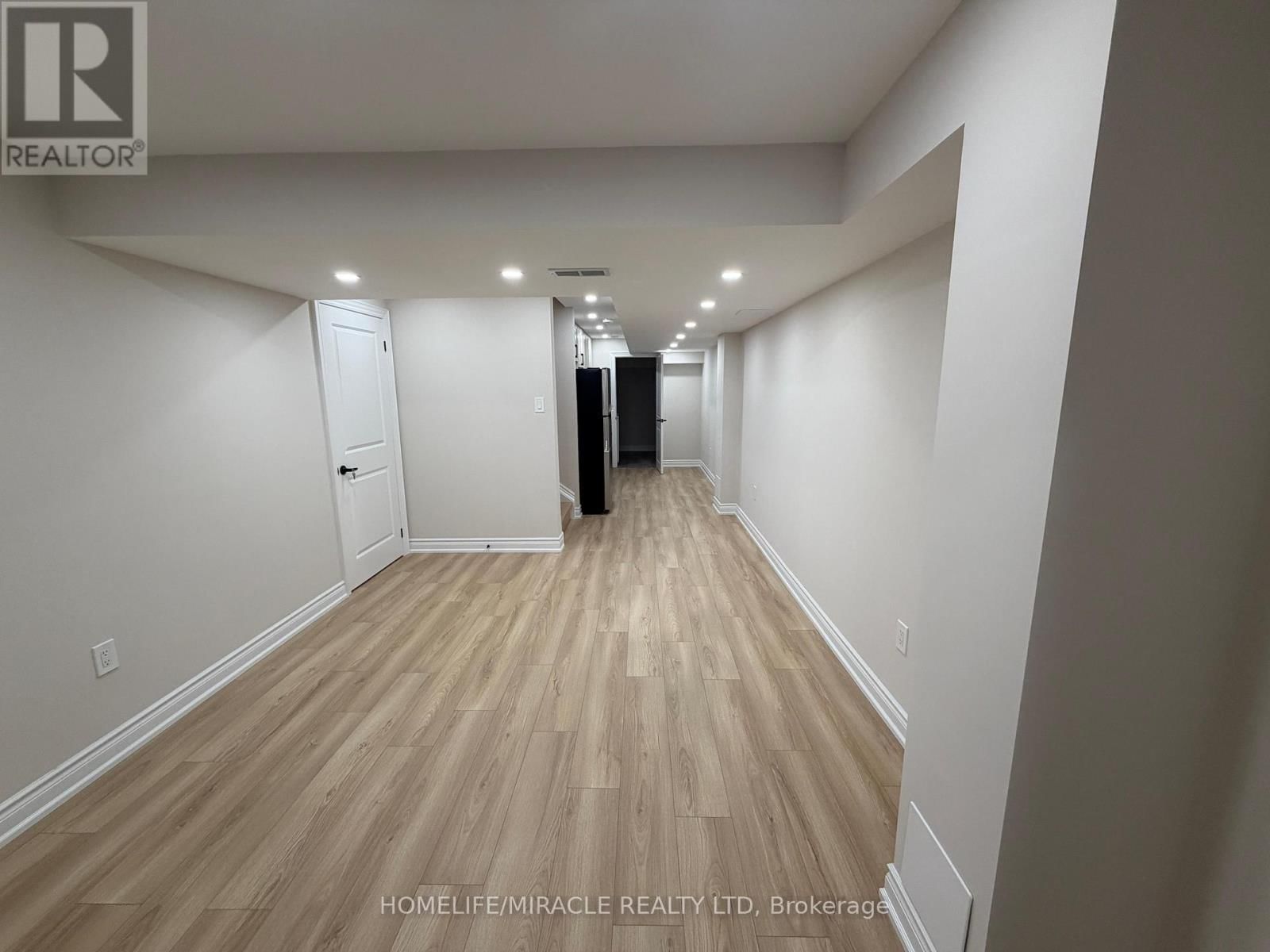 Bsmt - 8 REIGN LANE Image 8