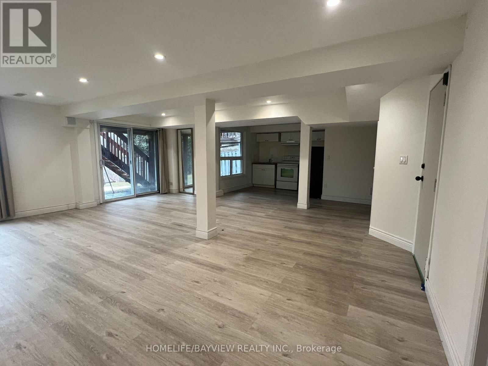 Bmnt - 367 SILKEN LAUMANN DRIVE Image 6